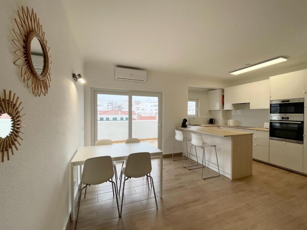 Albufeira Centre Apartment With Pool Bagian luar foto