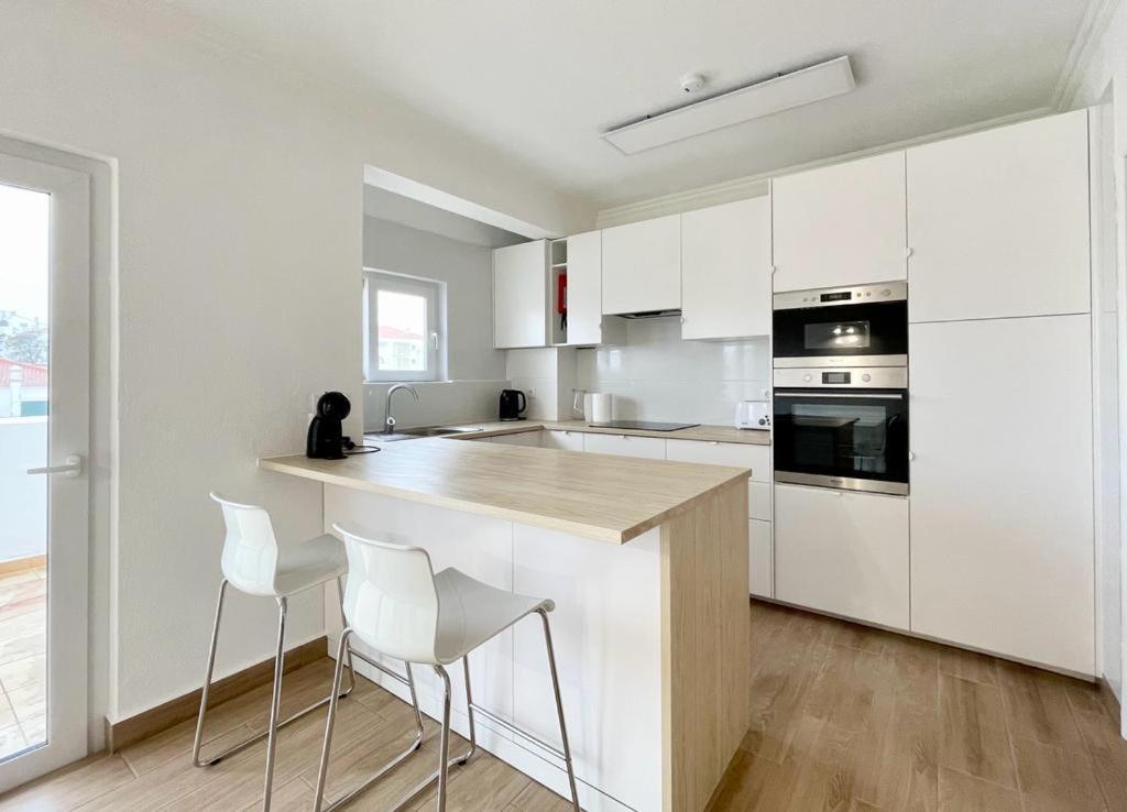 Albufeira Centre Apartment With Pool Bagian luar foto